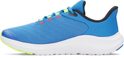 UA Pursuit 4 à grand logo