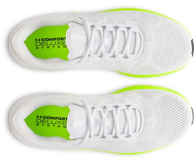 UA Pursuit 4 à grand logo