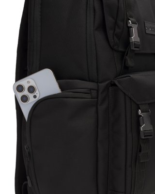 UA Triumph Utility image number 3