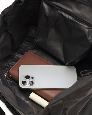 UA Studio Packable image number 3