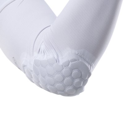 UA Armour Volleyball