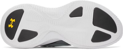 UA Nova SlipSpeed™