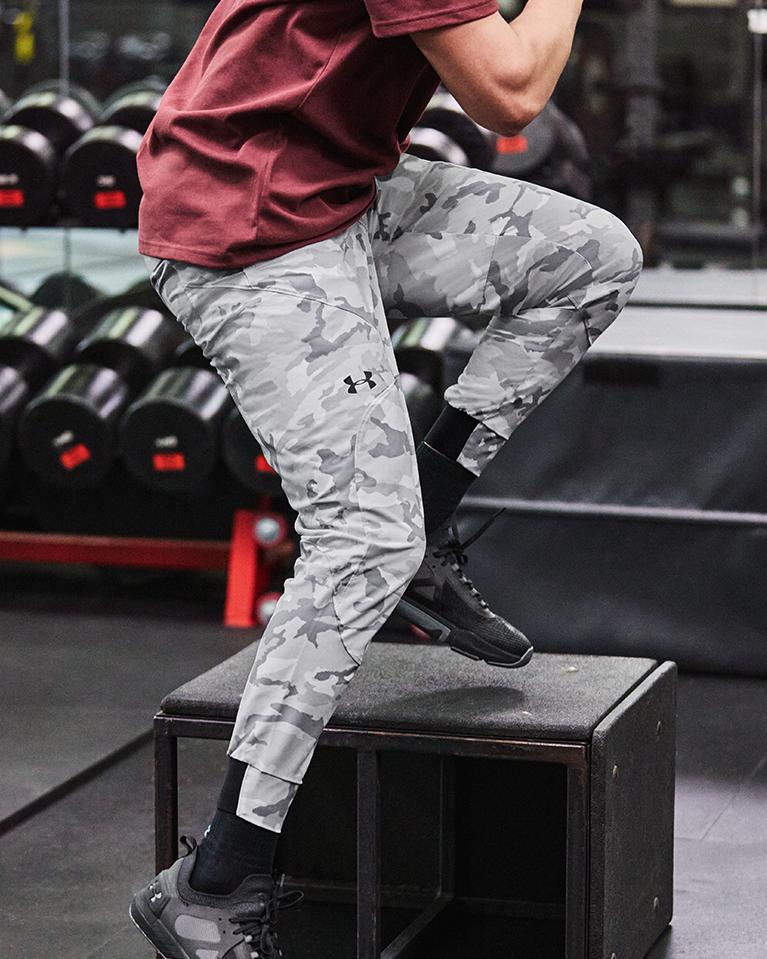 Sportbekleidung, Sportschuhe & Zubehör | Under Armour DE