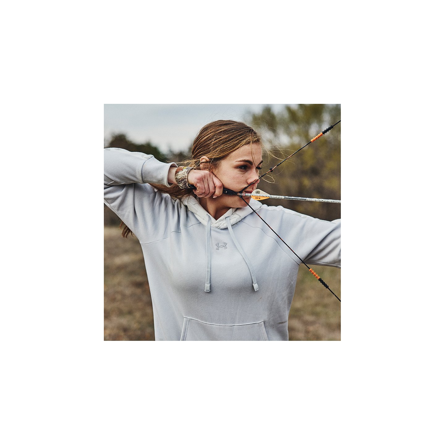 FW23_AMR_OUTDOOR_PERFORMANCE_W_RivalFleeceHoodie_1_1_3up_C