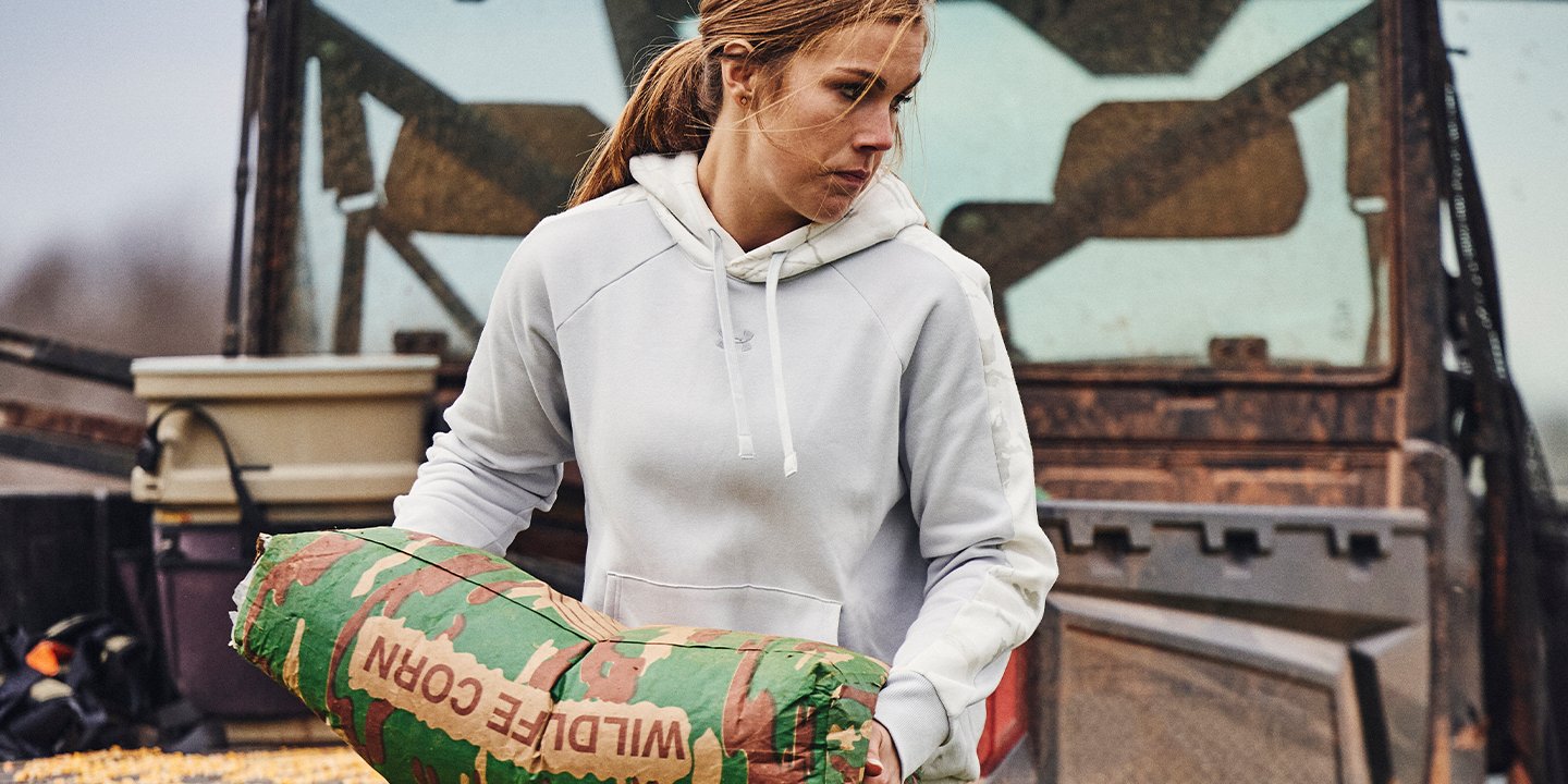  Rival Fleece Logo Hoodie, Gray - women's sweatshirt - UNDER  ARMOUR - 44.40 € - outdoorové oblečení a vybavení shop