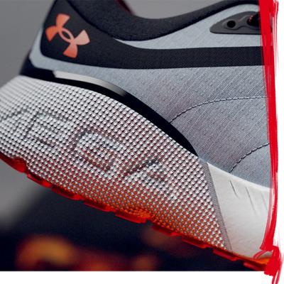 Under Armour hovr 2600  Sneakers men fashion, Mens casual shoes