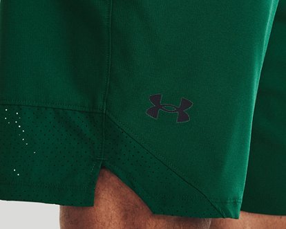 Short UNDER ARMOUR Masculino 1370382-767 SM - Roxo - Roma Shopping