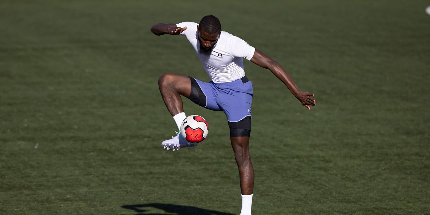 FW24_Gifting_Content_Hub_Fball_Rudiger_2_1