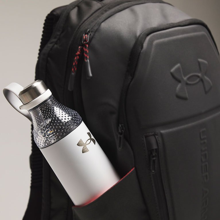 FW25_BackToSchool_Backpacks_Site_Wayfinding_Water_Bottle_1_1