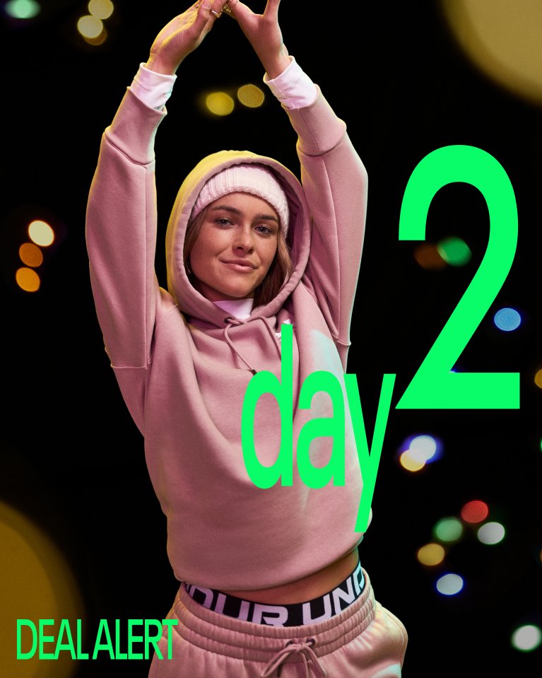 FW25_Q4_GiftGuide_12Days_Day2_ATT_Bucket_4_5