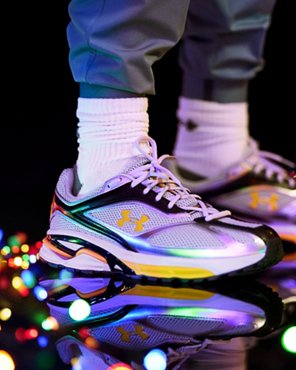 FW25_Q4_GiftGuide_WYF_Shoes_4_5_1