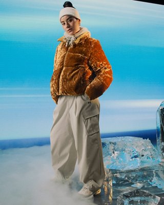 UA Limitless Down Velvet