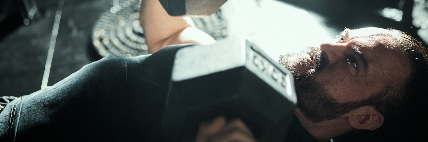 FW25_Rock_Benchpress_SEO_Article_3_1