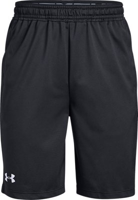 under armour pocketed raid short