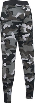 under armour camo joggers