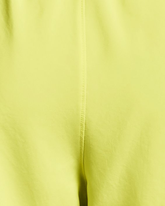 On 2-in-1 running shorts in light yellow/ black