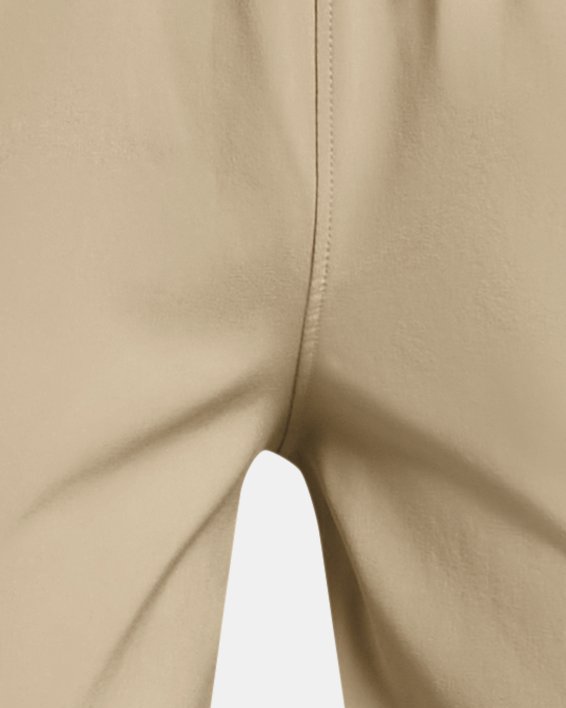 กางเกงขาสั้นคาร์โก UA Tech™ Woven สำหรับเด็กผู้ชาย in Brown image number 0