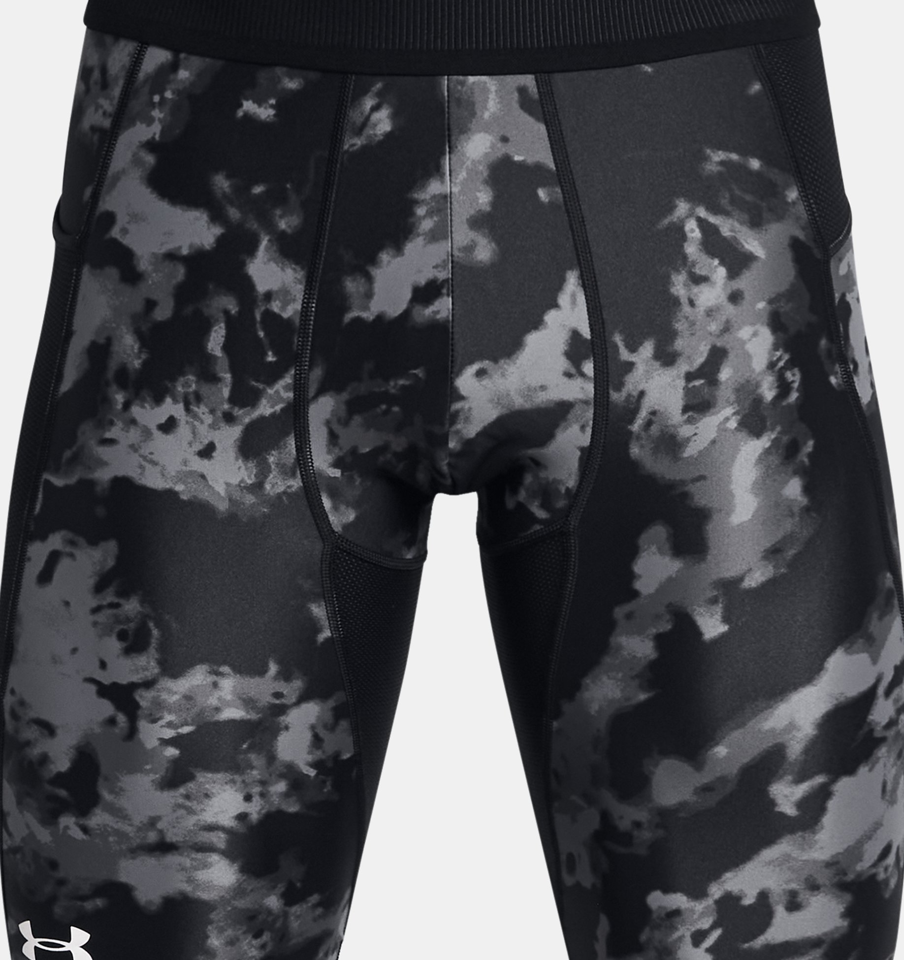 Under Armour HeatGear® Printed Long Shorts Men - Black/White