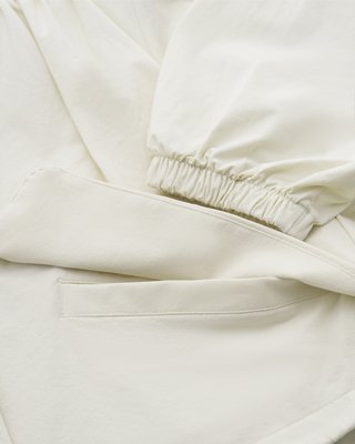 APAC W Urban OD LW Jkt image number 1