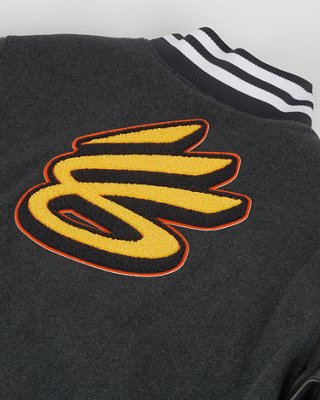 APAC Curry Bomber image number 4