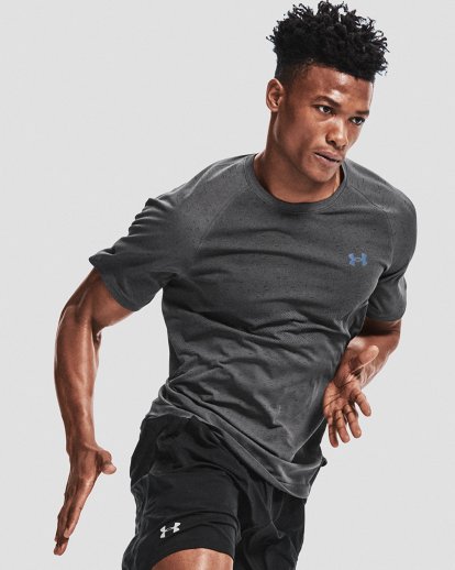 Under Armour Seamless Black Muscle Fit Training T-Shirt