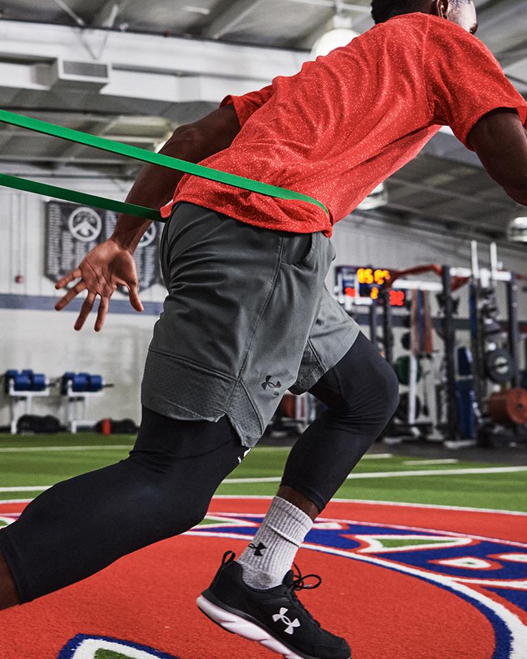 Sportbekleidung, Sportschuhe & Zubehör | Under Armour DE