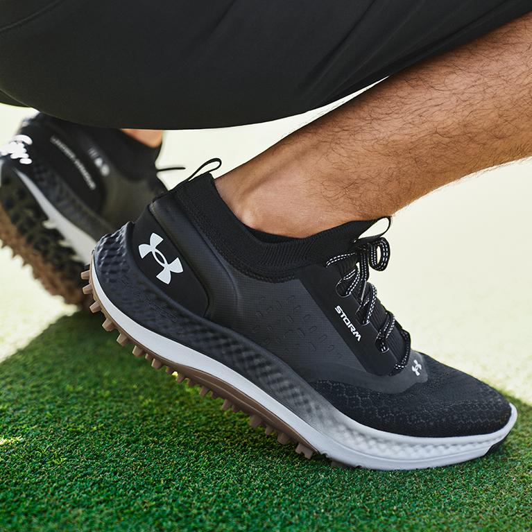 UA Drive Field Short
