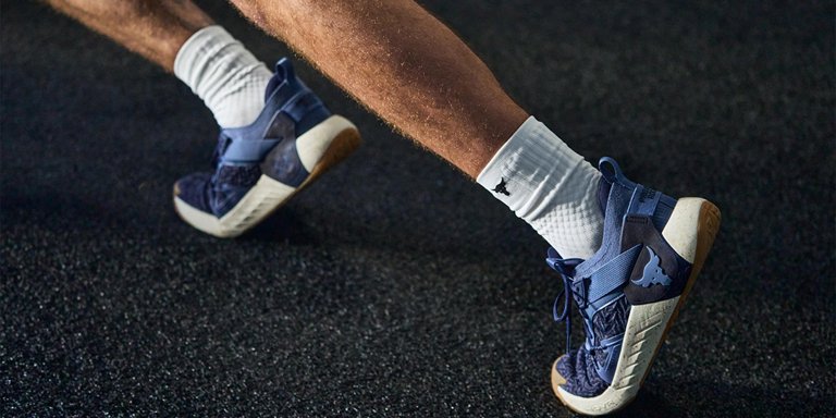SS24_How_Choose_Best_Athletic_Socks_2_1_1
