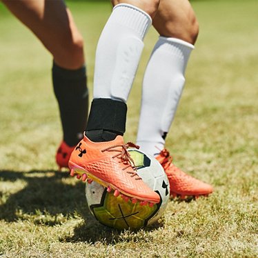 SS24_How_choose_soccer_shin_guards_1_1