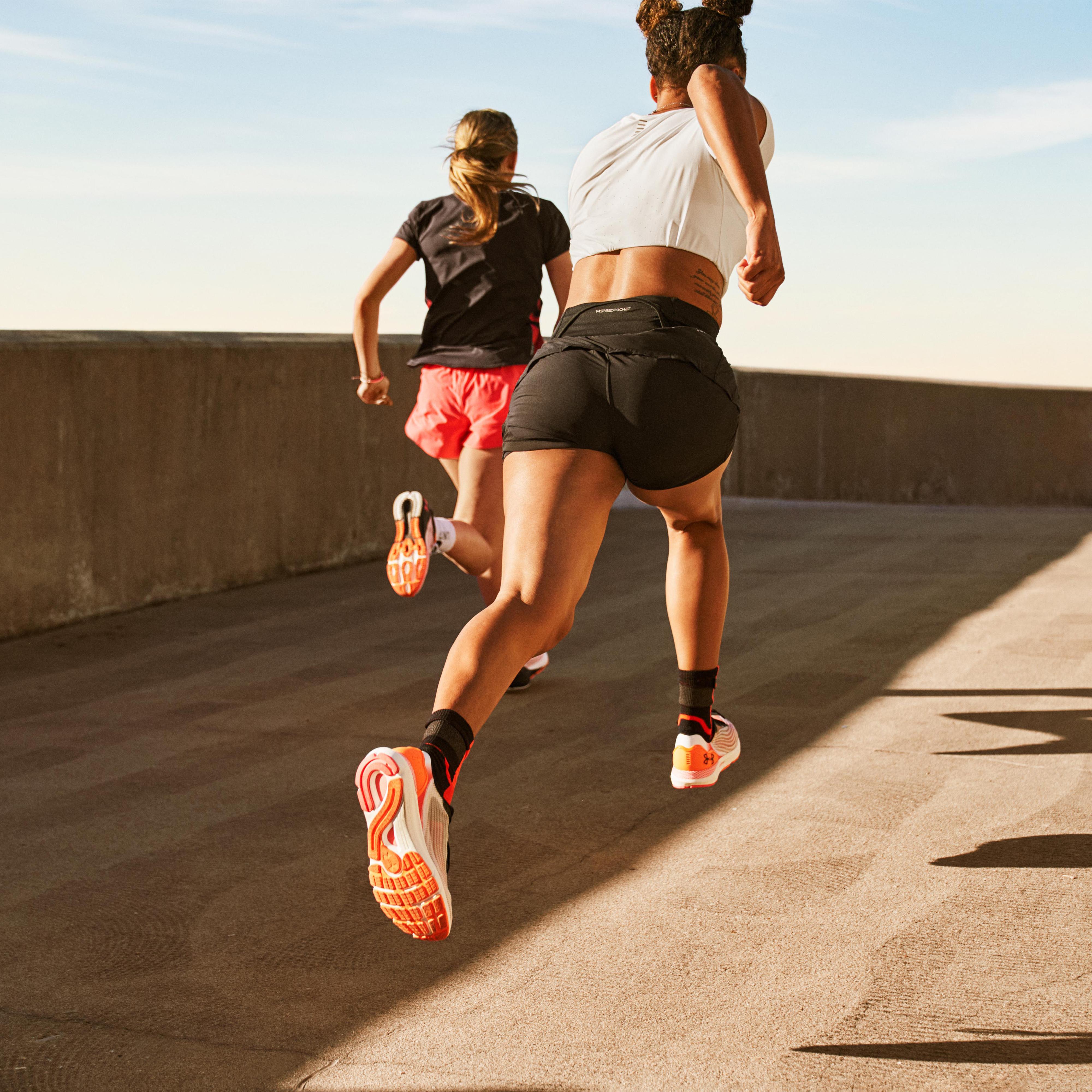 Essentials for Running in the Heat Under Armour MY
