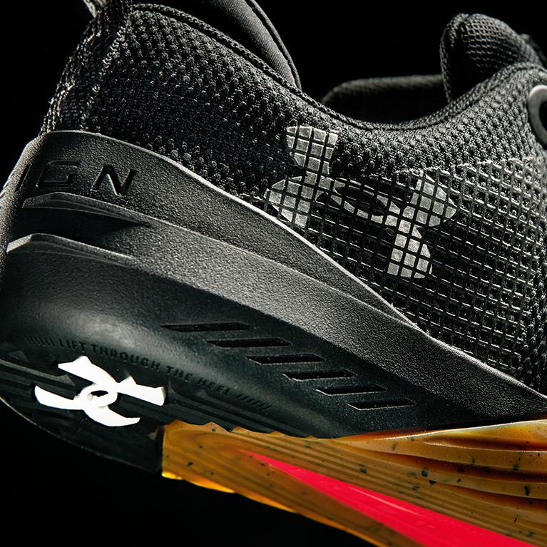 UA W TriBase Reign 6