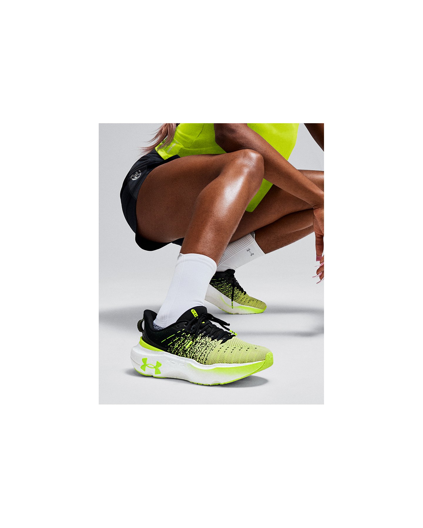 Under armour zapatos americano wikipedia sale