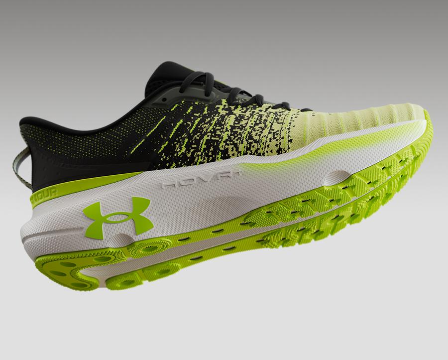 Under armour deals distance running shoes