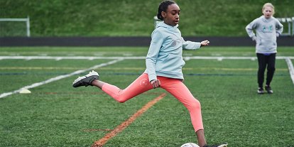 SS24_Soccer_Midfield_Position_2_1