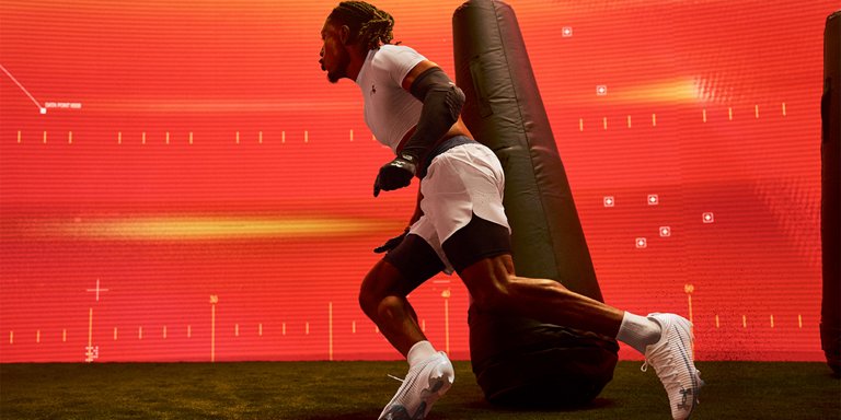 SS24_The_Offensive_Line_Positions_Football_Complete_Guide_2_1