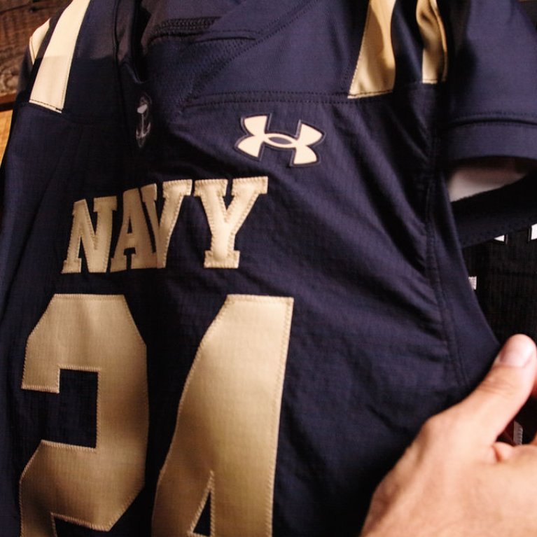 SS25_082024_SEO_ARMR_1_1_3