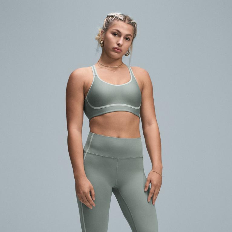 Meridian Piped Ankle Leg