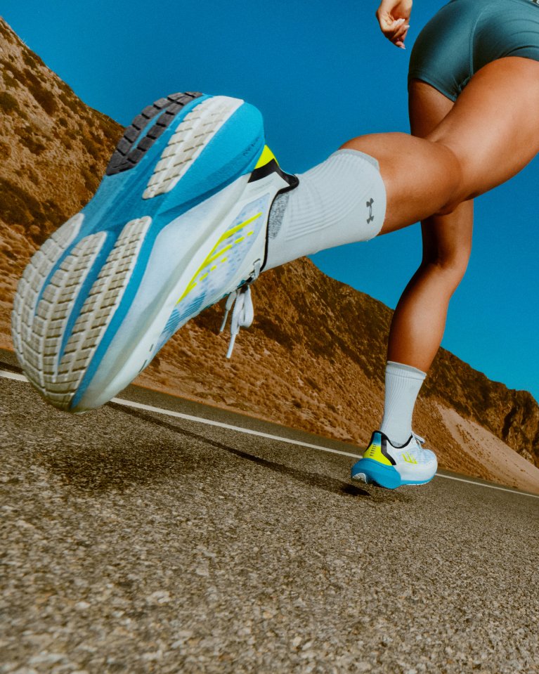 SS26_Q1_ProjectRedZone_NewToUA_VelocitiDistance_Bucket_4_5_2