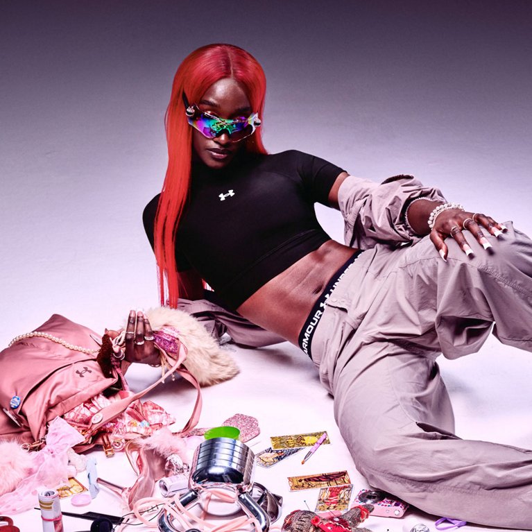 SS26_Q1_Womens_Baselayer_CLP_Hero_Bag_1_1