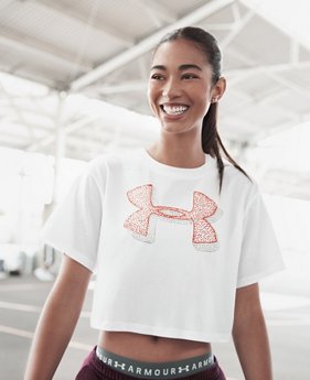 UA Exclusives Women's UA Be Seen Graphic Crop Short Sleeve 1 Color Available $35
