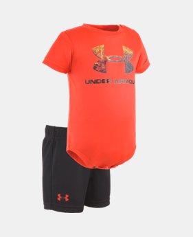Boys' Newborn UA Hunt Big Logo Set 1 Color $27.99