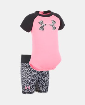 Girls' Newborn UA Glazed Dot Big Logo Set 1 Color $32.99