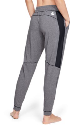 women's under armour joggers