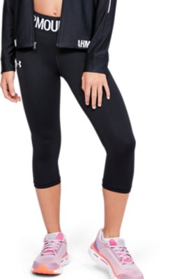 under armour capris with pockets