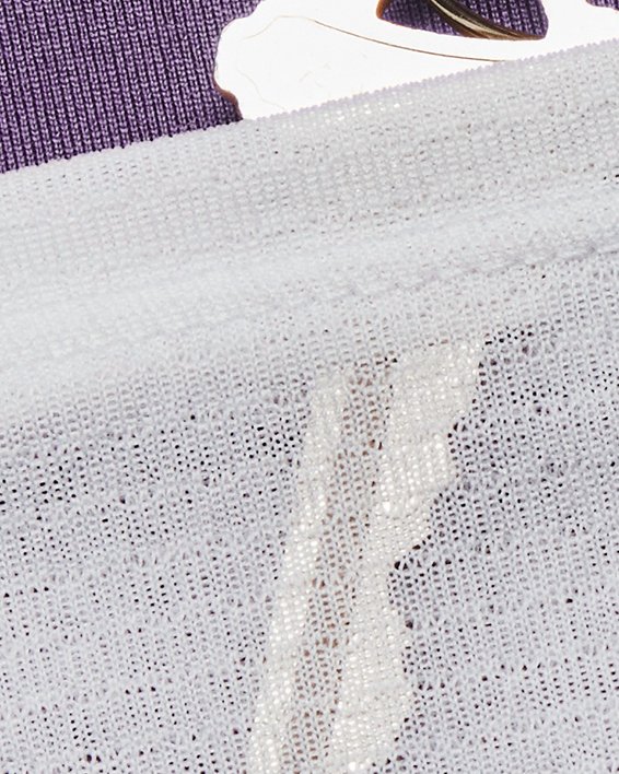 女士UA Fly Fast 2.0短褲 in Purple image number 4