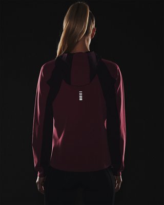 women's ua qualifier outrun the storm jacket