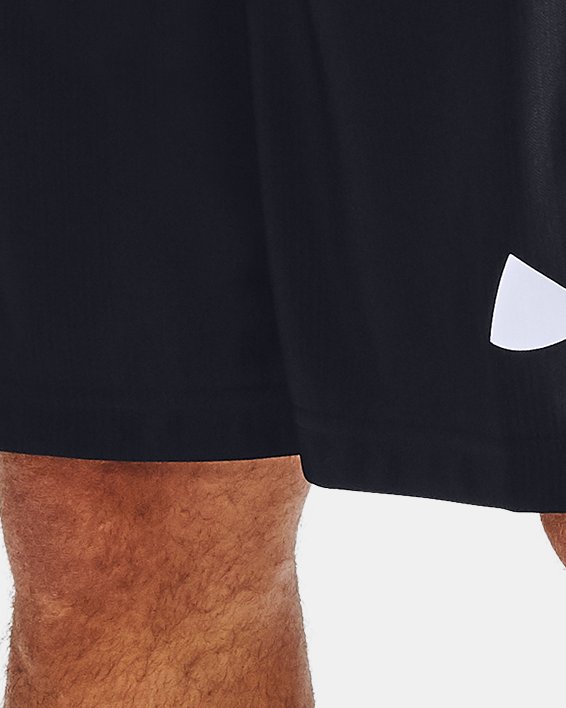 Men's UA Perimeter Shorts, Black, pdpMainDesktop image number 2