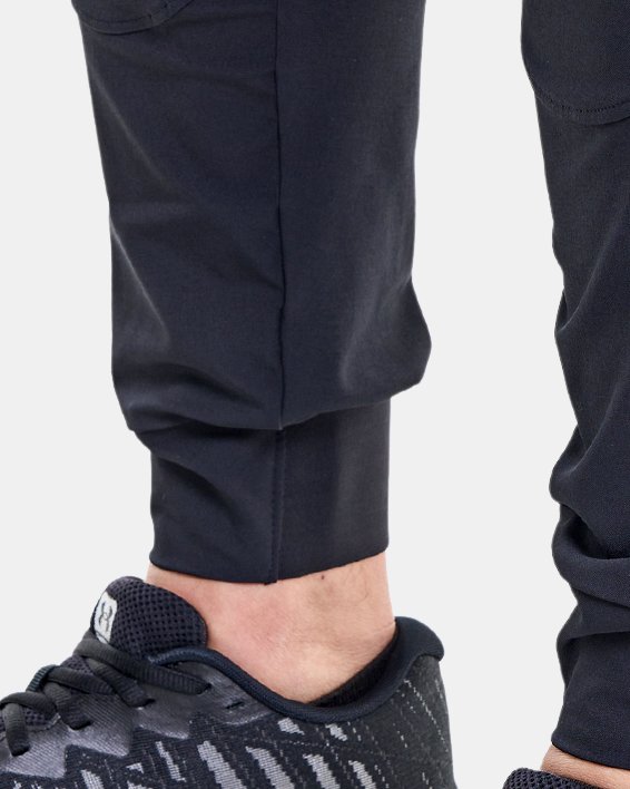 UA UNSTOPPABLE JOGGERS in Black image number 5