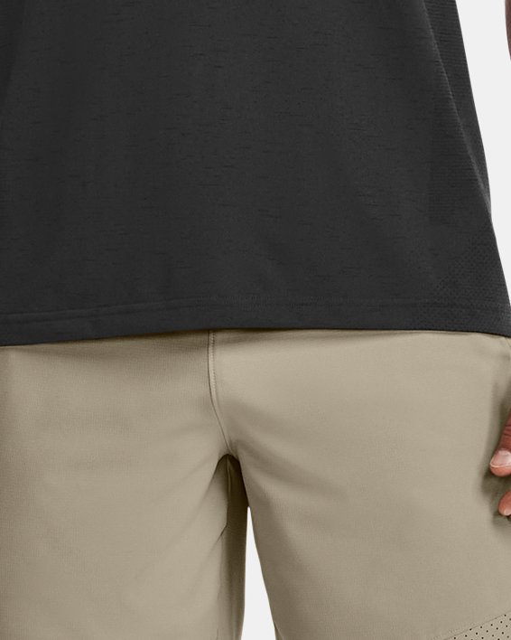 Men's UA Seamless Short Sleeve in Black image number 3
