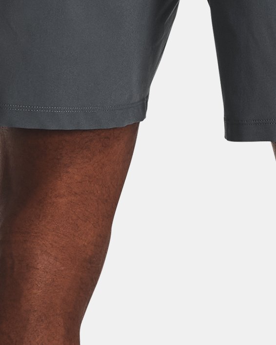 Men's UA Launch Run 7" Shorts in Gray image number 1